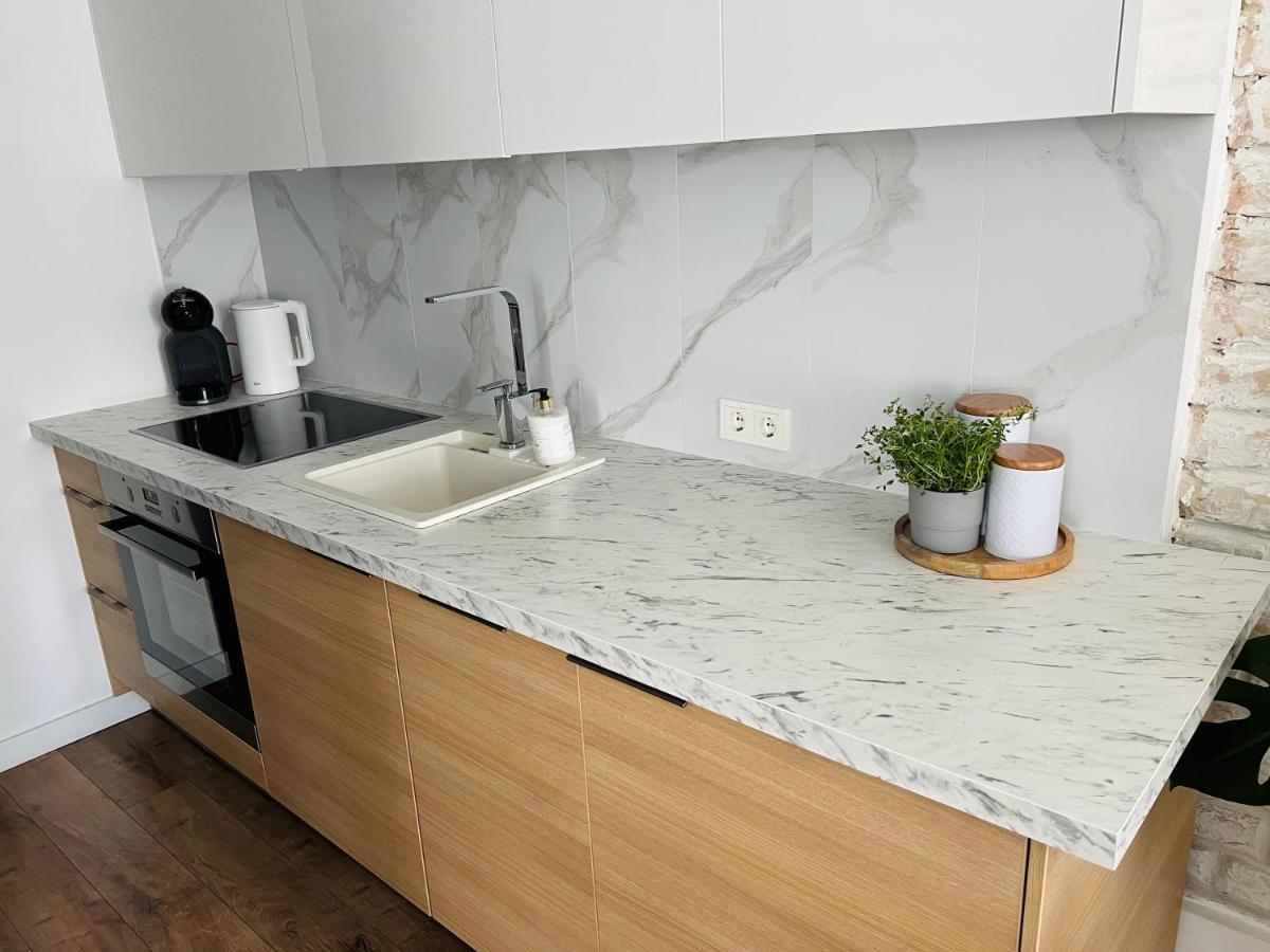 The Right Coast Apartment With Free Private Parking Riga Dış mekan fotoğraf